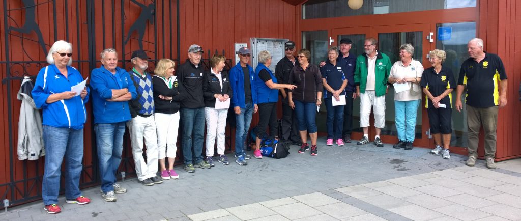 Pristagarna i Sten Sture Mixen, platserna 1-8 från vänster.